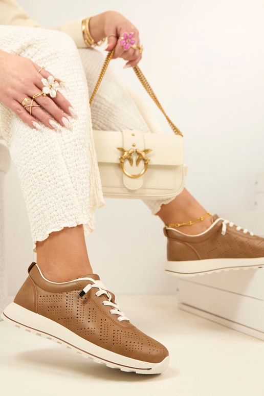 Jasnobrązowe Ażurowe Wsuwane...