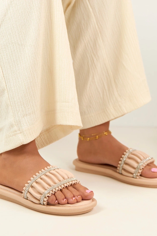 Beżowe klapki z cyrkoniami Anapor