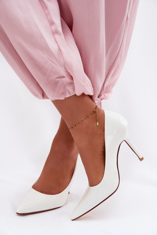 Classic Patent Leather High Heels Made of Faux Leather White Odira