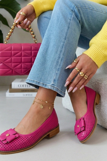 Różowe Skórzane Ażurowe...