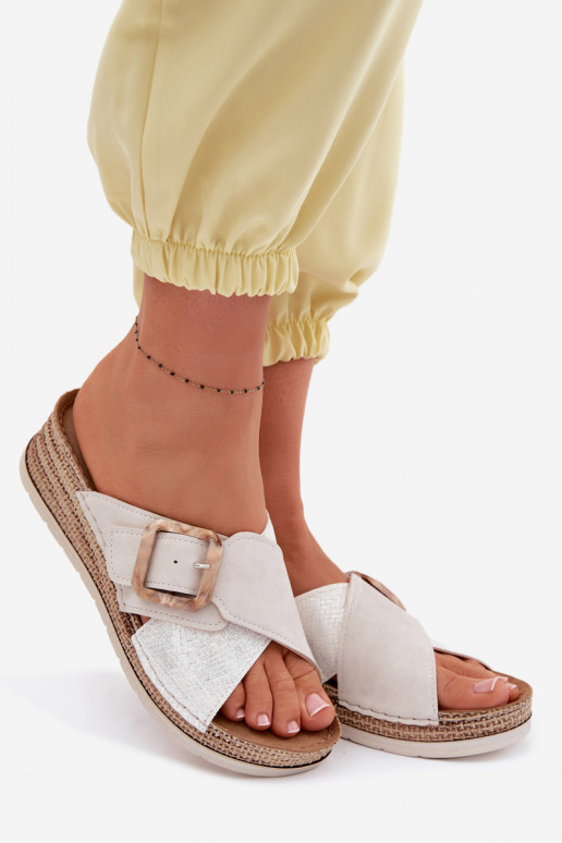 Women's Platform Sandals With Decorative Buckle Inblu RV000012 Light Beige