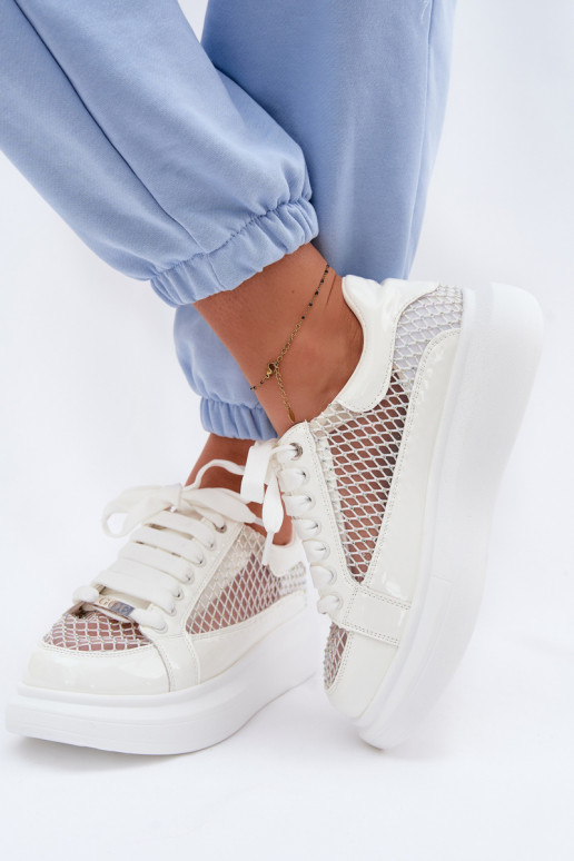 Skórzane Sneakersy Damskie Ze Zdobieniem GOE TT2N4010 Białe