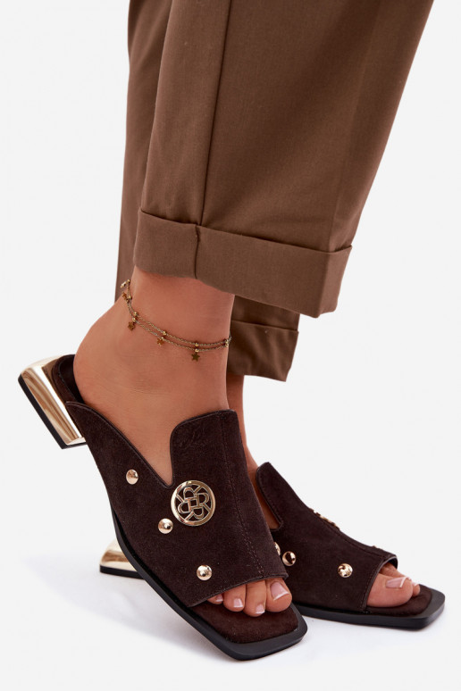 Suede Slides With Gold Decorations D&A CR61-3061 Chocolate
