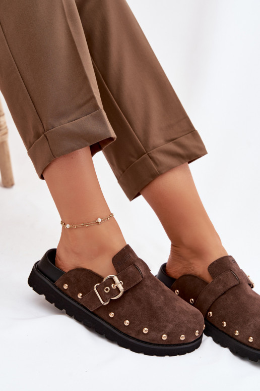 Zam suede Chodaki Platform Sandals With Studs and Buckle Big Star TT274952 Chocolate