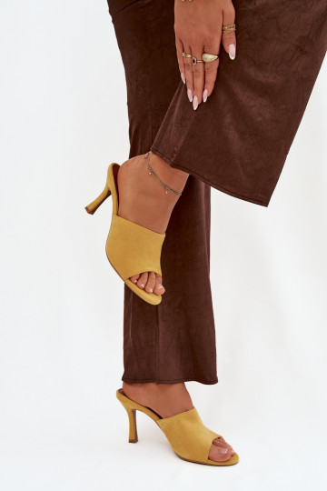Women's Slip-On Shoes with Heel Made of Eco Suede Yellow Isolia 2