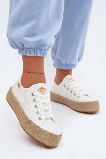 Koronkowe Trampki Espadryle Na Platformie Lee Cooper LCW-26-31-4326 Białe