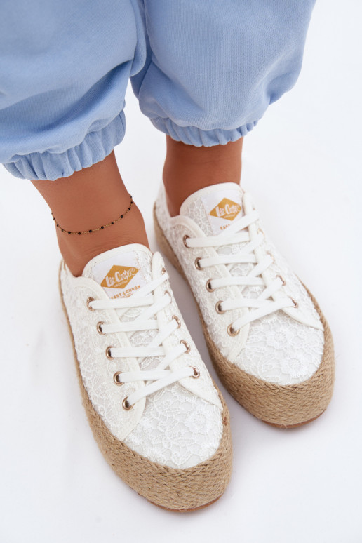 Koronkowe Trampki Espadryle Na Platformie Lee Cooper LCW-26-31-4326 Białe