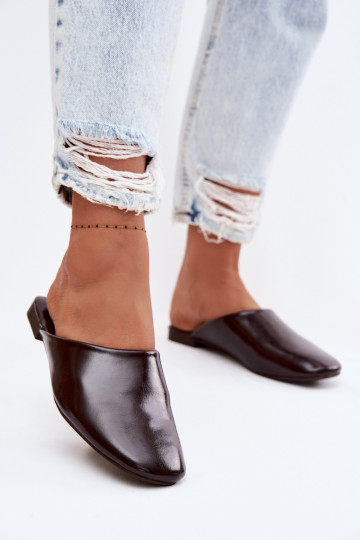 Women's Mules Made of Faux Leather Flat Chocolate Romelle 2