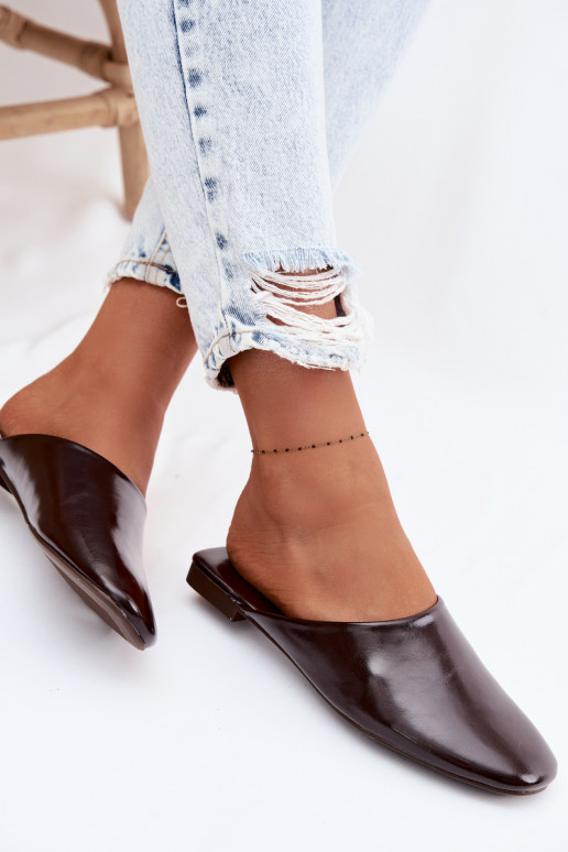 Women's Mules Made of Faux Leather Flat Chocolate Romelle
