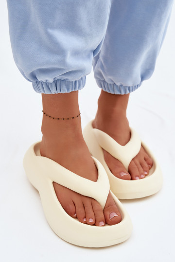 Women's Foam Flip Flops Light Beige Roux