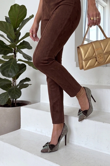 Czarne Szpilki Zdobione... 2