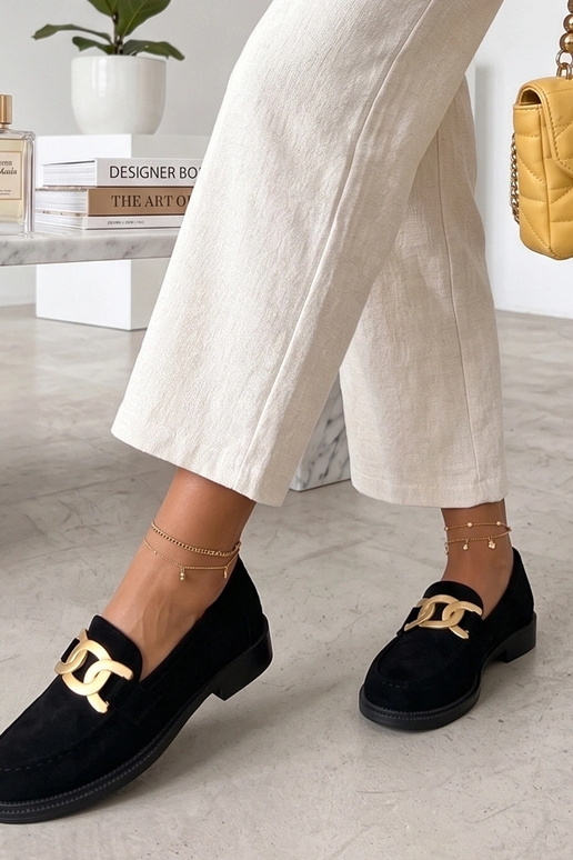 Black loafers with decorative buckle Leopoldyna
