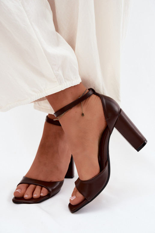 Women's Block Heel Sandals In Faux Leather Chocolate Melvra