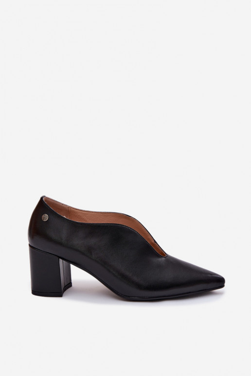Black leather women's shoes with heels Tai turiciejka K7469-01