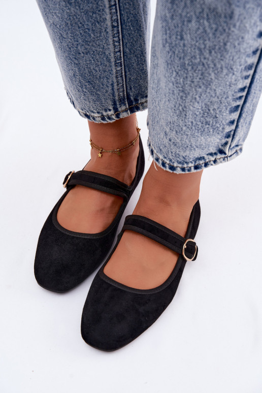 Black Ballerinas With Strap and Gold Buckle Kelisa