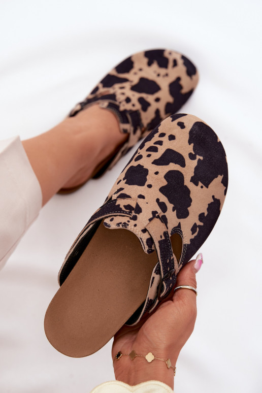 Suede leather mule slippers with buckles Zazoo 1905, sand and black colors