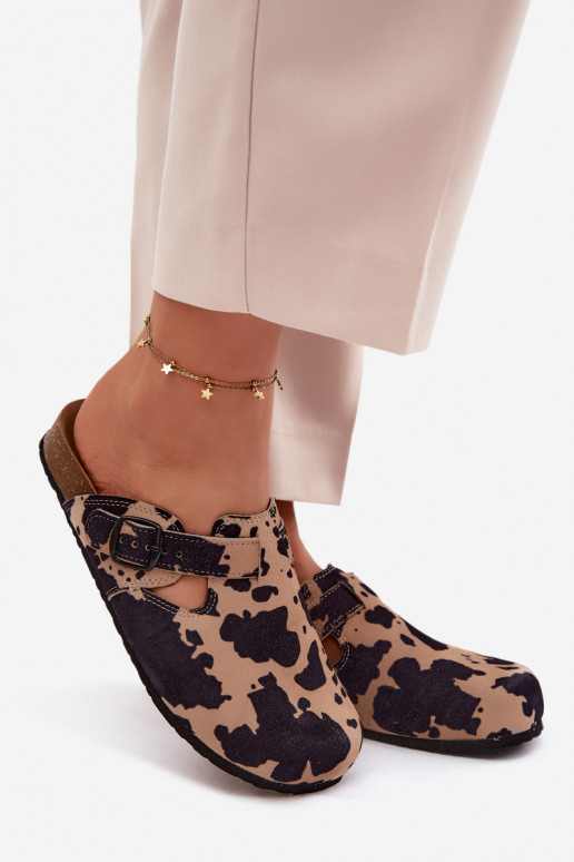Suede leather mule slippers with buckles Zazoo 1905, sand and black colors