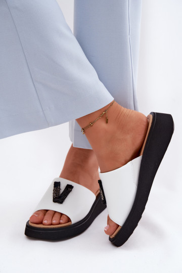 Leather Women's Slides With V Letter On Platform Vinceza 66950 White 2