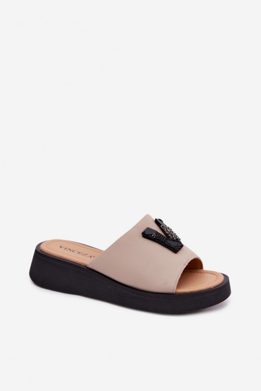 Leather Women's Slides With V Letter On Platform Vinceza 66950 Beige