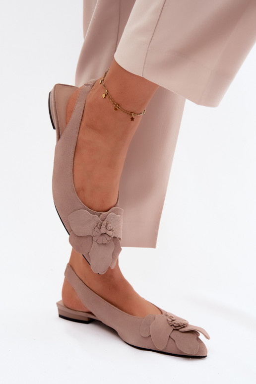 Leather Suede Sandals With Flat Heel Decorative Flower Vinceza Beige