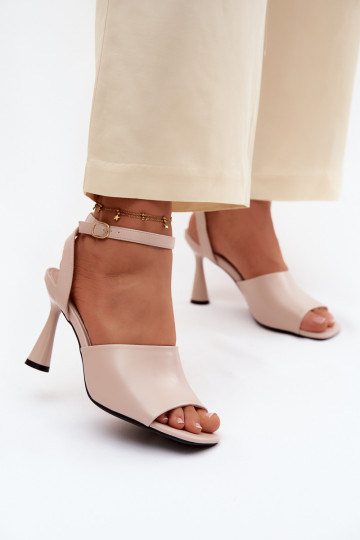Beige women's sandals with small heels Vinceza 62297 2