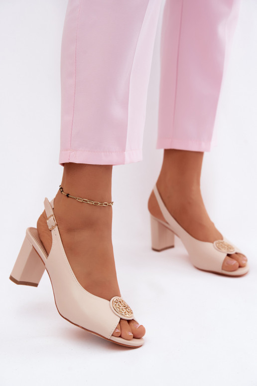 Women's high-heeled sandals with gold details in sand Lotus