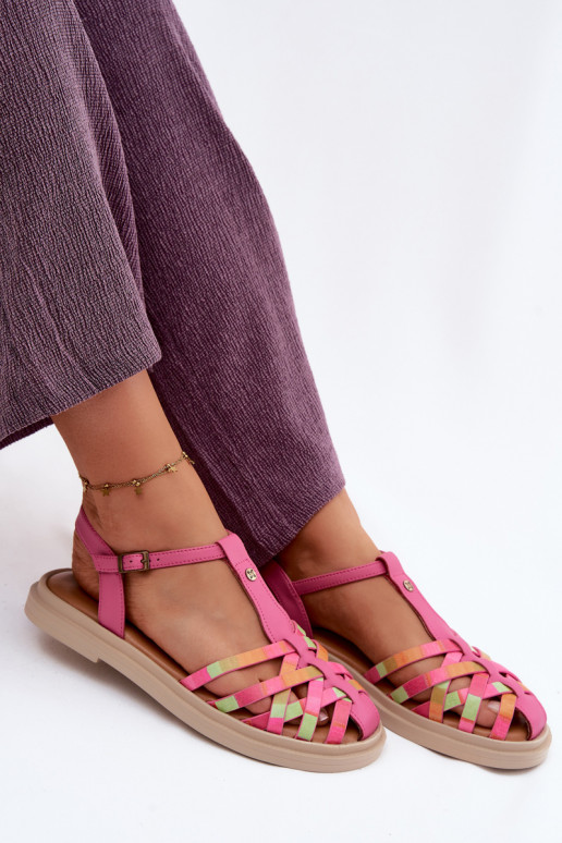 Leather flat sandals for women with straps in pink