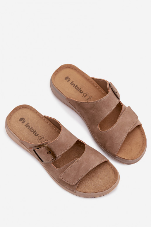 Women's slippers with buckles and sticky closure in brown