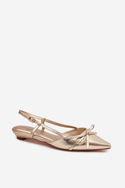 Golden women's sandals made of faux leather on a low heel Jelmera
