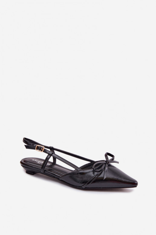 Black women's sandals made of faux leather on a low heel Jelmera