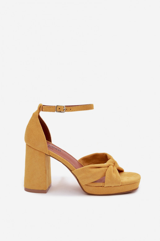 Women's Block Heel Sandals Made of Faux Suede Yellow Rosetta