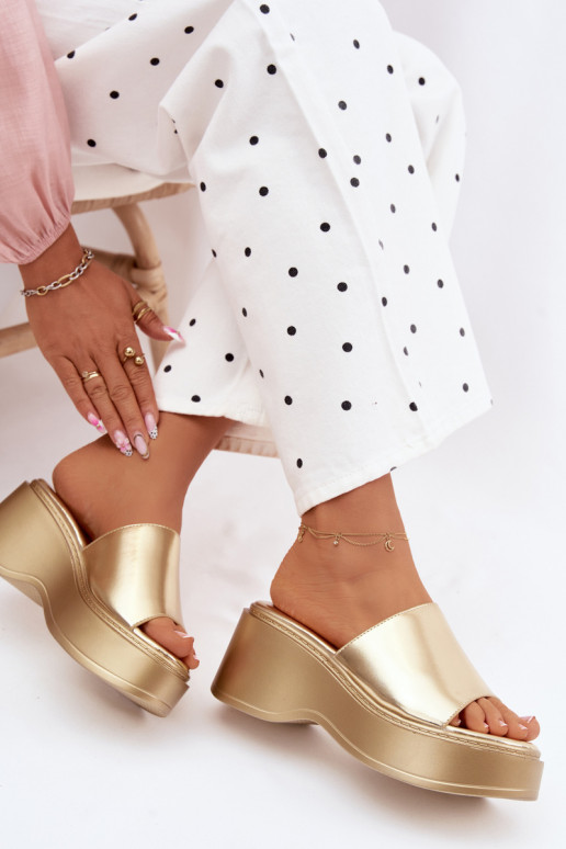 Women's Wedge Sandals Gold Virelia