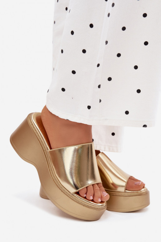 Gold platform slippers Virelia