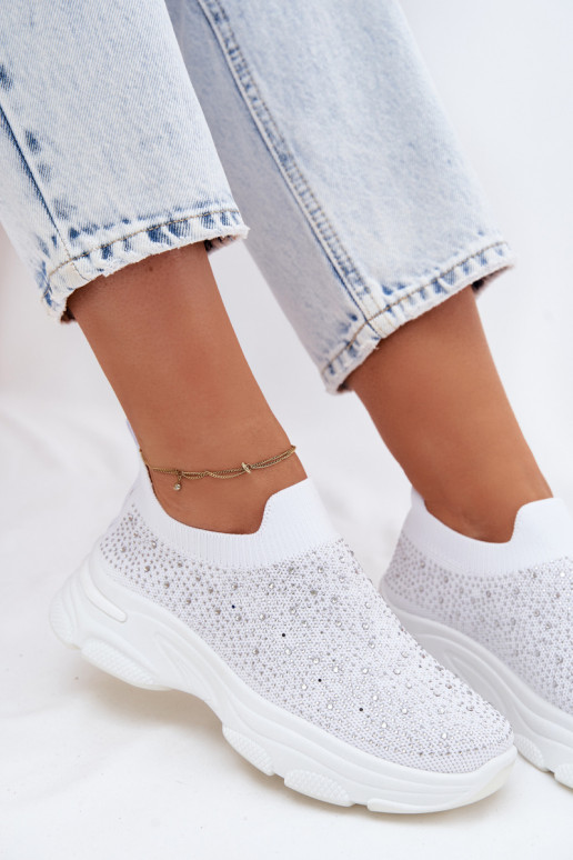 Materiałowe Wsuwane Buty Sportowe Damskie Ze Zdobieniem Białe Melorae