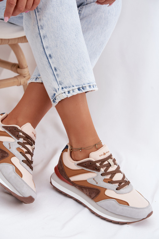 Brązowe sneakersy damskie ze zamszu McArthur MA253IN