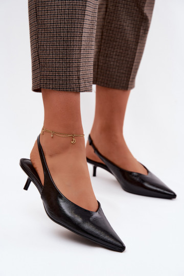 Lakierowane Sandały DamskiewithImitacji Skóry Na Obcasie Czarne Averelle 2