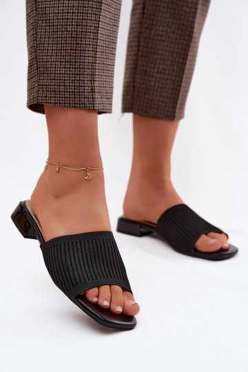 Black women's slippers with wide heels Belissea 2