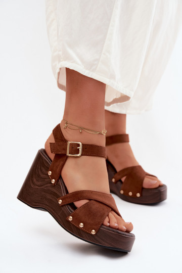 Women's Platform Sandals With Gold Buckles Camel Velvra 2