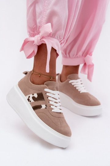 Women's Sneakers With Thick Platform and Faux Suede Patches Beige Averin