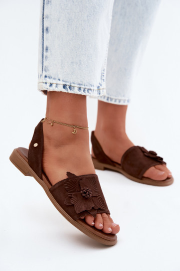 Leather Suede Flat Sandals With Decorative Flower Zazoo 407471 Chocolate