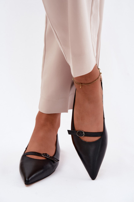 Leather Flat Heel Sandals Maciejka K7449-01 Black