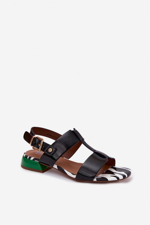 Women's sandals with patent effect Tai turiciejka K7455-01 black