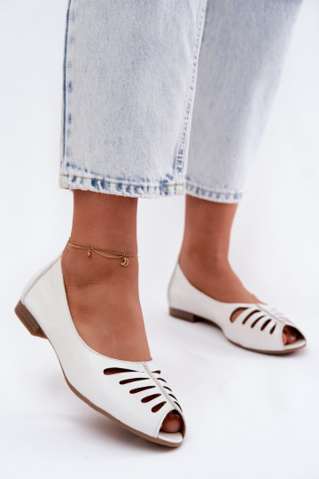 Openwork ballerinas with faux leather Tai turiciejka P7541-11 white