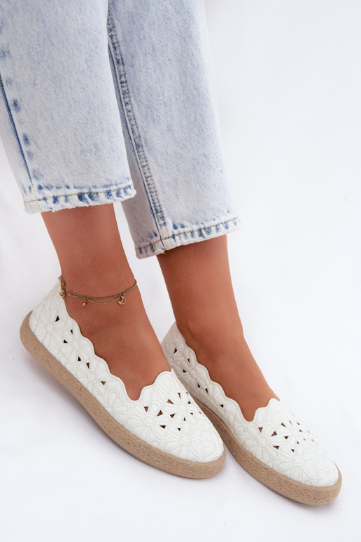 Espadrilles with cut-out elements and flowers in white color Merivelle