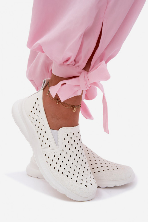 Women's Slip-On Mesh Shoes From Faux Leather White Geressa