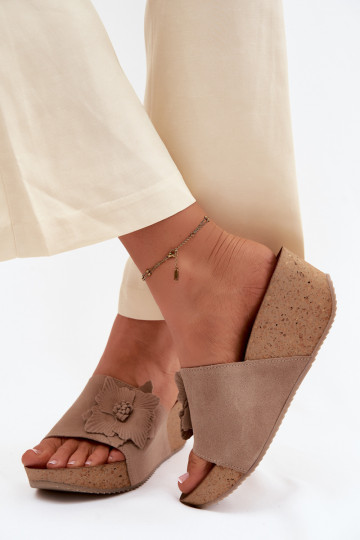 Faux suede women's slippers with platform and decorative flowers Zazoo 40312 in cappuccino color 2