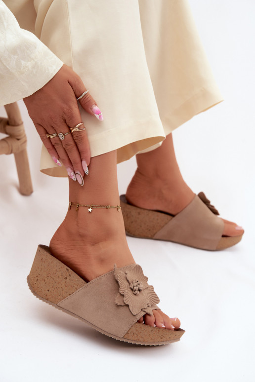 Leather Suede Women's Platform Sandals With Decorative Flower Zazoo 40312 Cappuccino