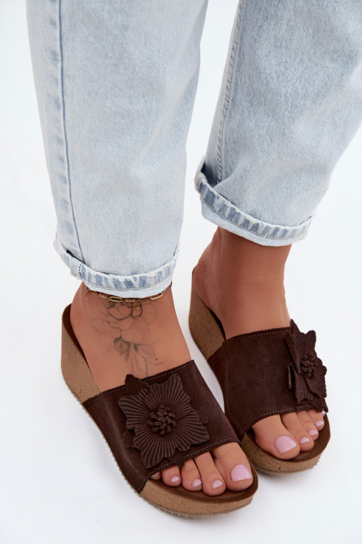 Leather Suede Women's Platform Sandals With Decorative Flower Zazoo 40312 Chocolate