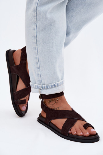 Flat sandals made of natural suede D&A CR61-3049 chocolate