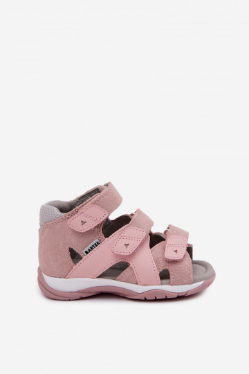 Bartek 84405-85 shiny sandals for girls in pink 2